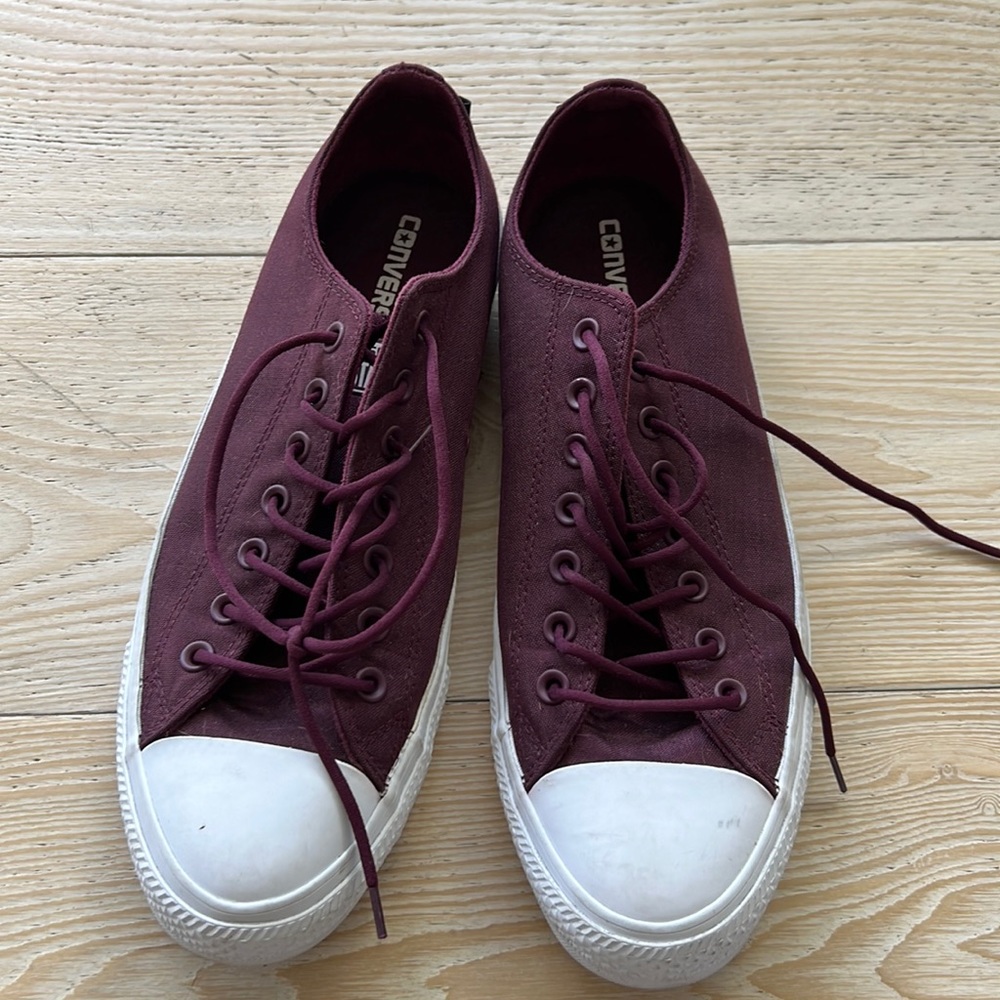 Burgundy Converse mens shoes